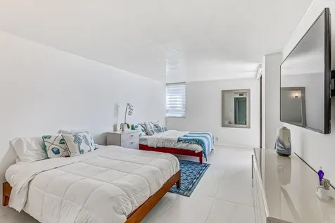 5280 N Ocean Drive Riviera Beach FL 33404