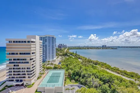 5280 N Ocean Drive Riviera Beach FL 33404