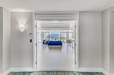 5280 N Ocean Drive Riviera Beach FL 33404