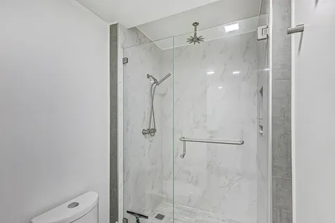 5280 N Ocean Drive Riviera Beach FL 33404