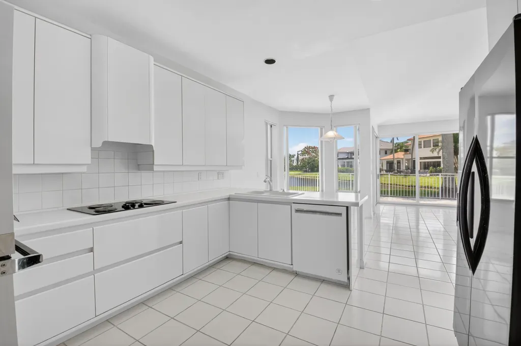 5768 Harrington Way Boca Raton FL 33496