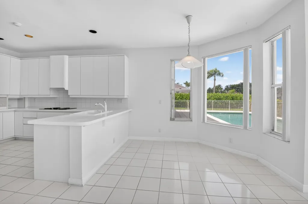 5768 Harrington Way Boca Raton FL 33496