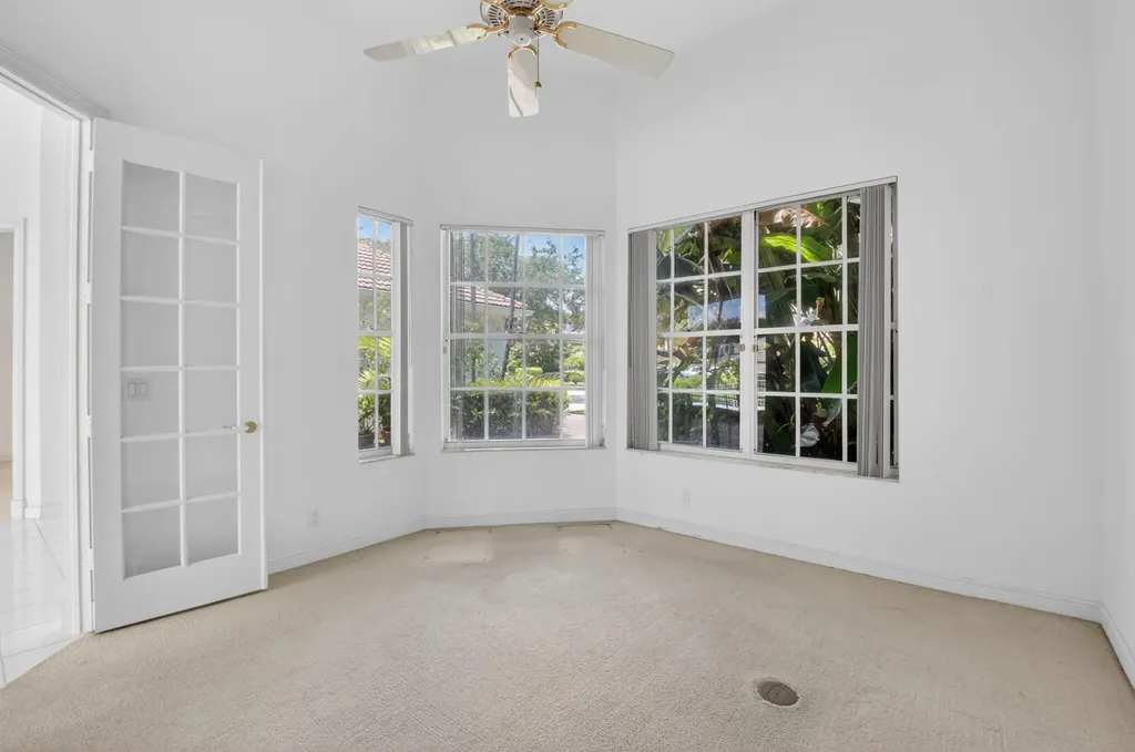 5768 Harrington Way Boca Raton FL 33496