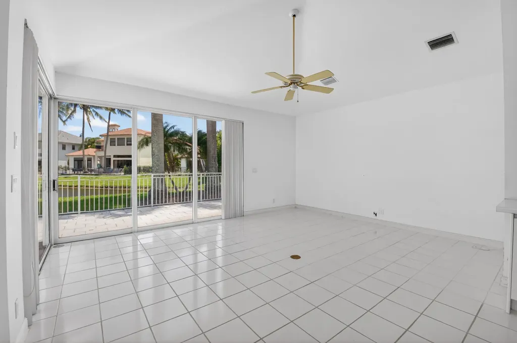 5768 Harrington Way Boca Raton FL 33496