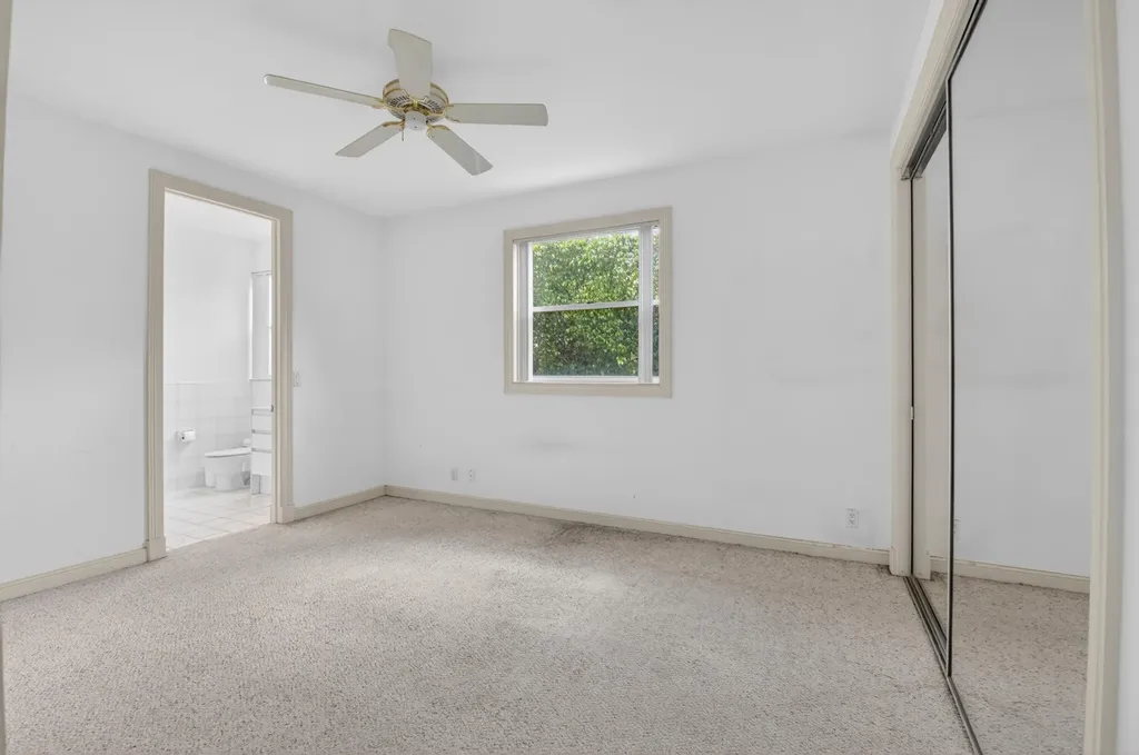 5768 Harrington Way Boca Raton FL 33496