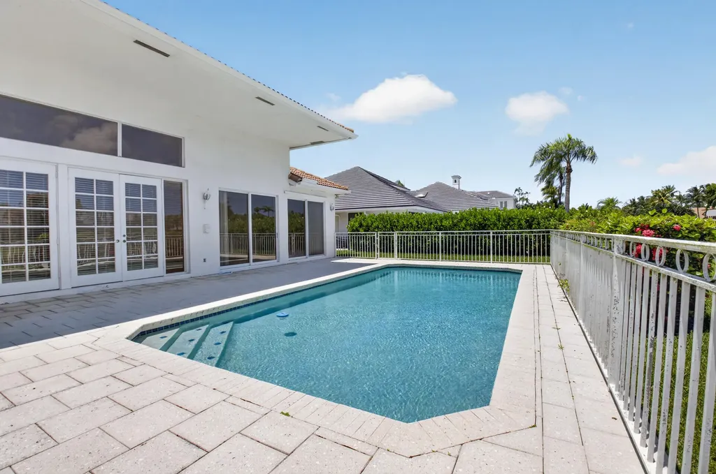 5768 Harrington Way Boca Raton FL 33496