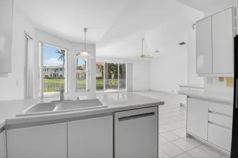 5768 Harrington Way Boca Raton FL 33496