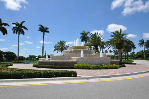 5768 Harrington Way Boca Raton FL 33496