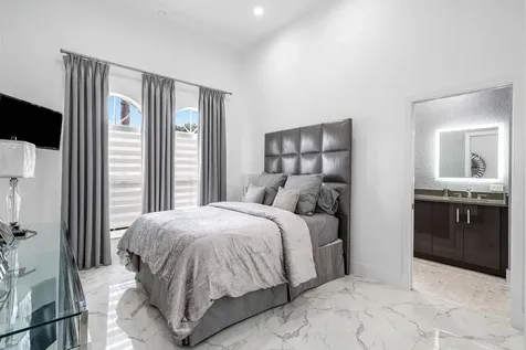 6517 Somerset Circle Boca Raton FL 33496