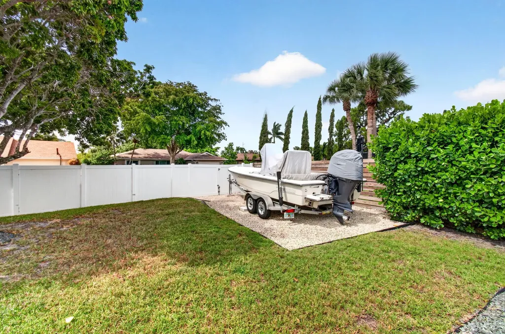 17773 Maplewood Drive Boca Raton FL 33487