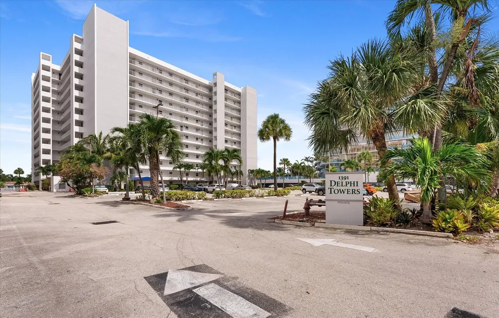 1391 S Ocean Boulevard S Pompano Beach FL 33062