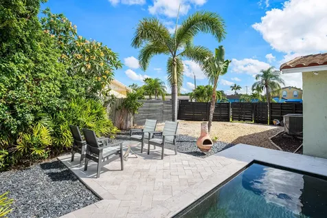 968 Laurel Road North Palm Beach FL 33408