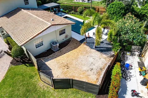 968 Laurel Road North Palm Beach FL 33408