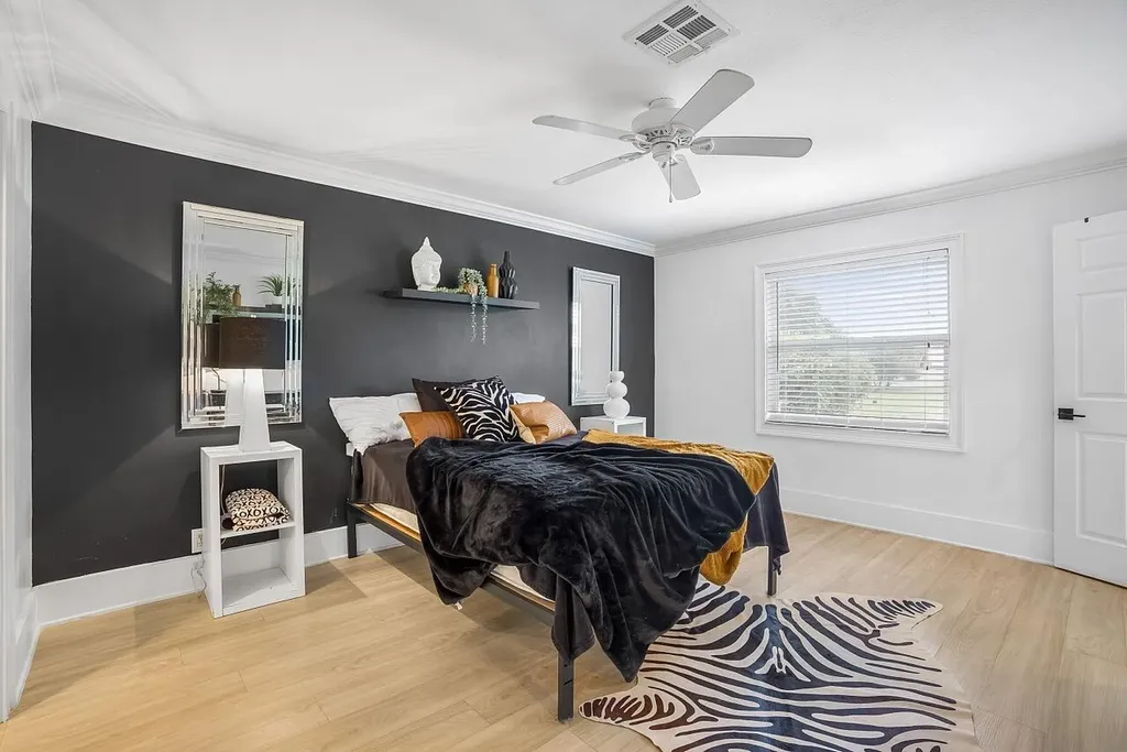 8900 Warwick Drive Boca Raton FL 33433