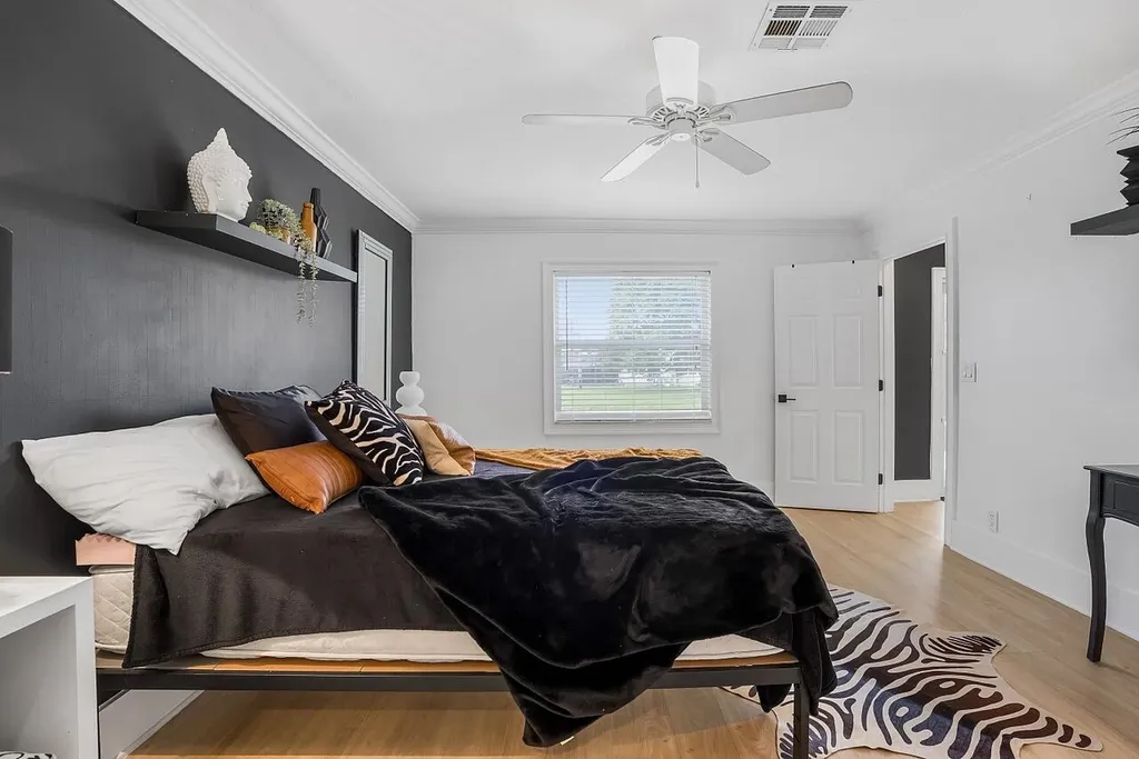 8900 Warwick Drive Boca Raton FL 33433