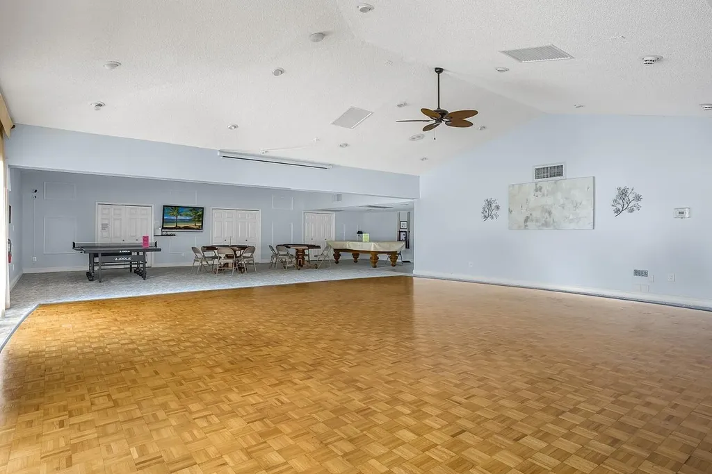 8900 Warwick Drive Boca Raton FL 33433