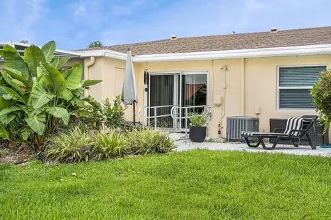 8900 Warwick Drive Boca Raton FL 33433