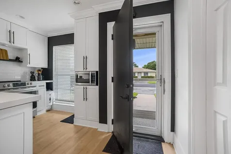 8900 Warwick Drive Boca Raton FL 33433