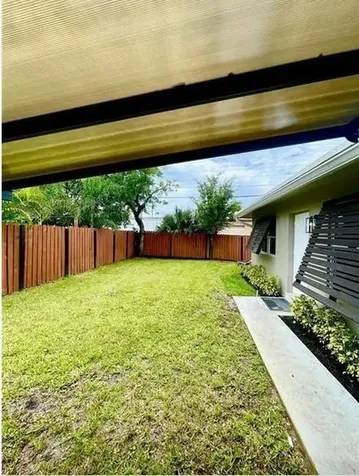 975 NE 40th Street Oakland Park FL 33334