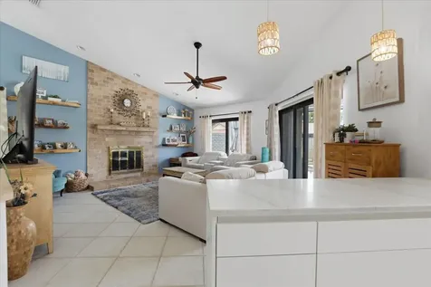 11299 NW 10th Manor Coral Springs FL 33071