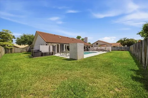 11299 NW 10th Manor Coral Springs FL 33071