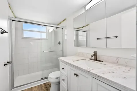 2555 NE 11th Street Fort Lauderdale FL 33304