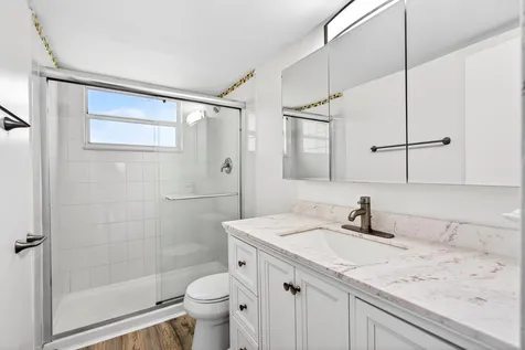 2555 NE 11th Street Fort Lauderdale FL 33304