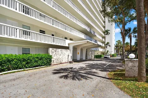 2555 NE 11th Street Fort Lauderdale FL 33304