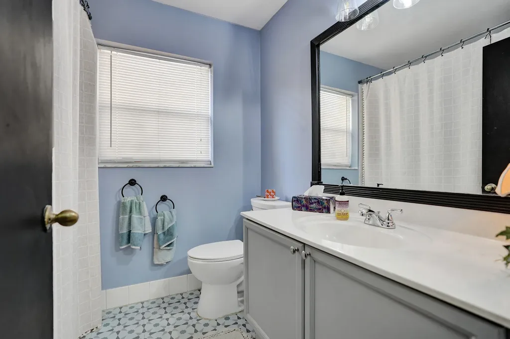6898 Silverado Terrace Lake Worth FL 33463