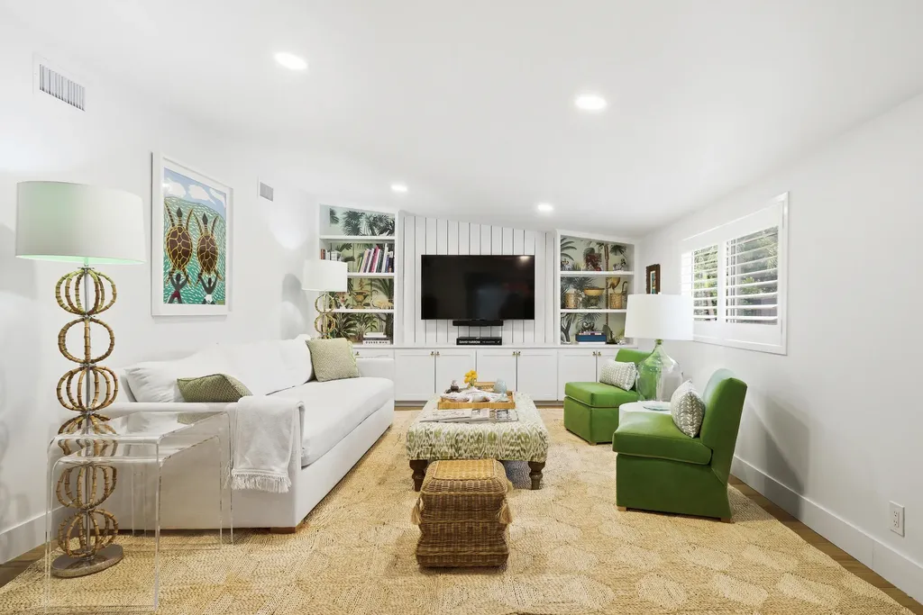 251 Gregory Place West Palm Beach FL 33405