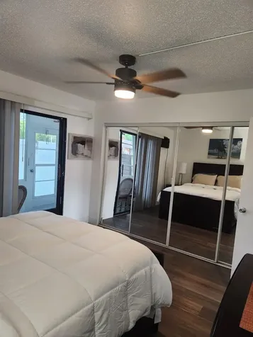 102 E Westbury Deerfield Beach FL 33442