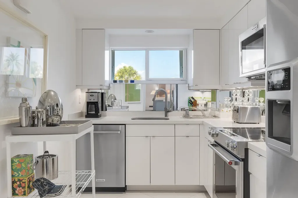 227 Australian Avenue Palm Beach FL 33480