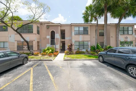 2900 S University Drive Davie FL 33328