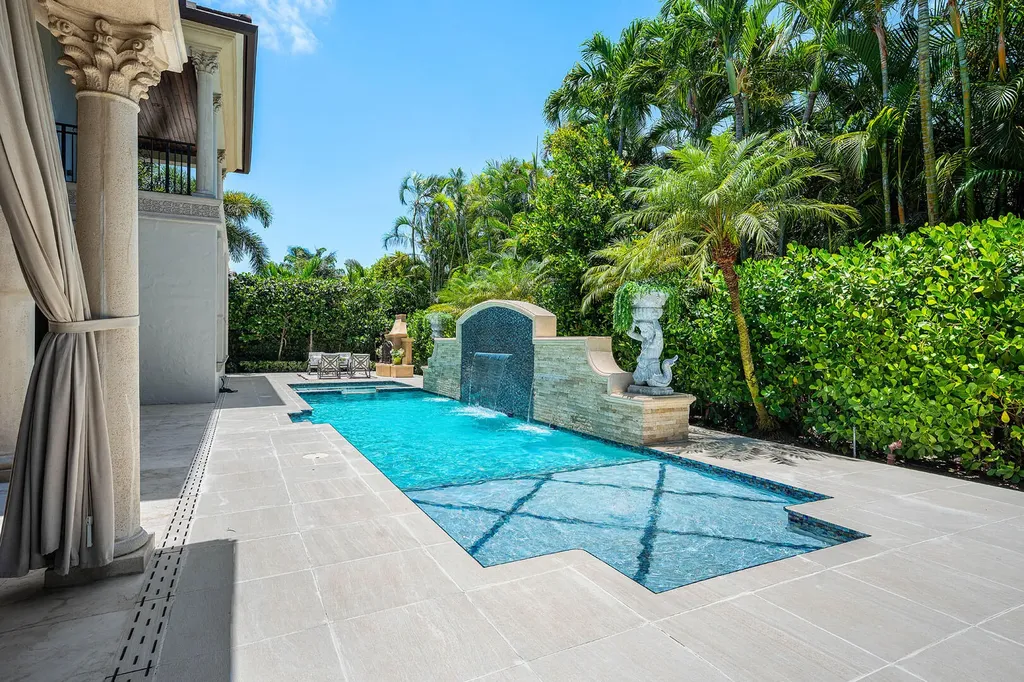 2225 W Silver Palm Road Boca Raton FL 33432