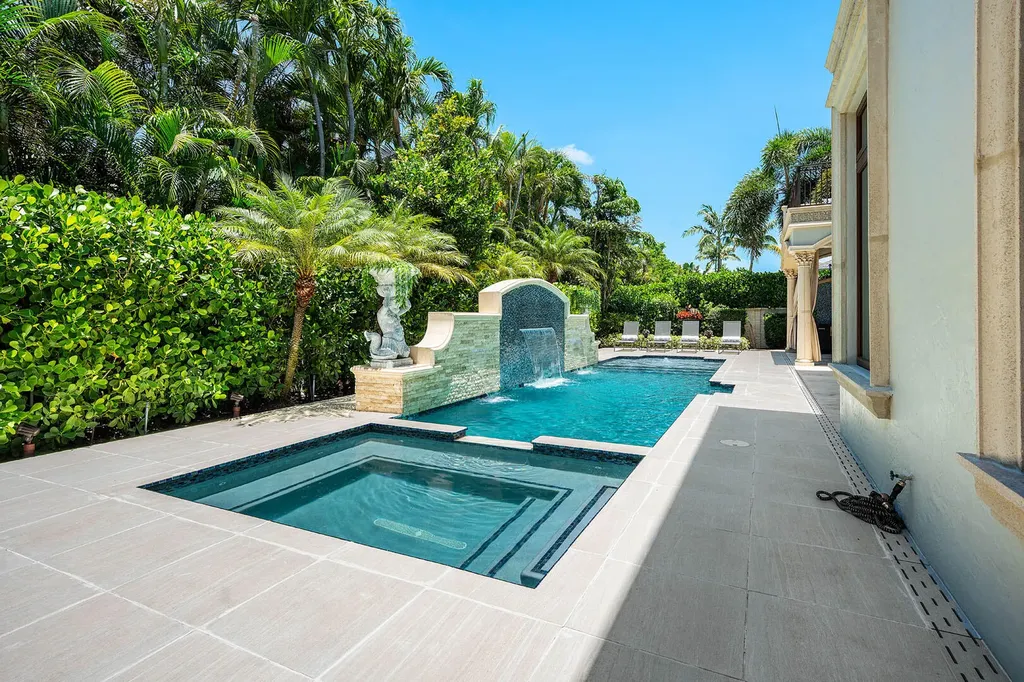 2225 W Silver Palm Road Boca Raton FL 33432