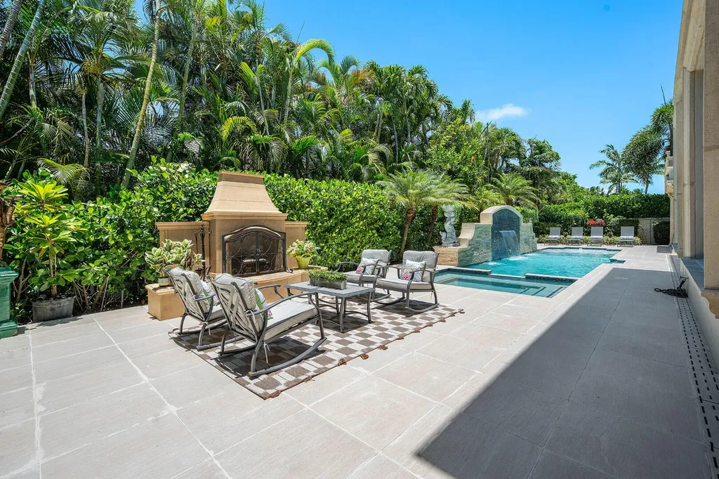 2225 W Silver Palm Road Boca Raton FL 33432