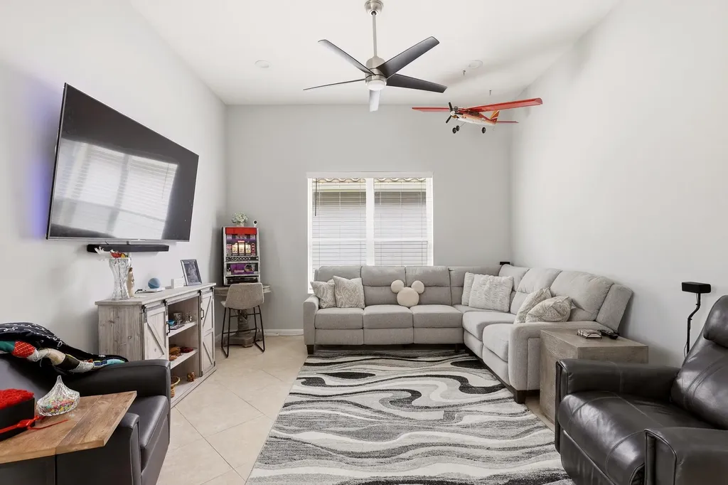 6583 Piemonte Drive Boynton Beach FL 33472
