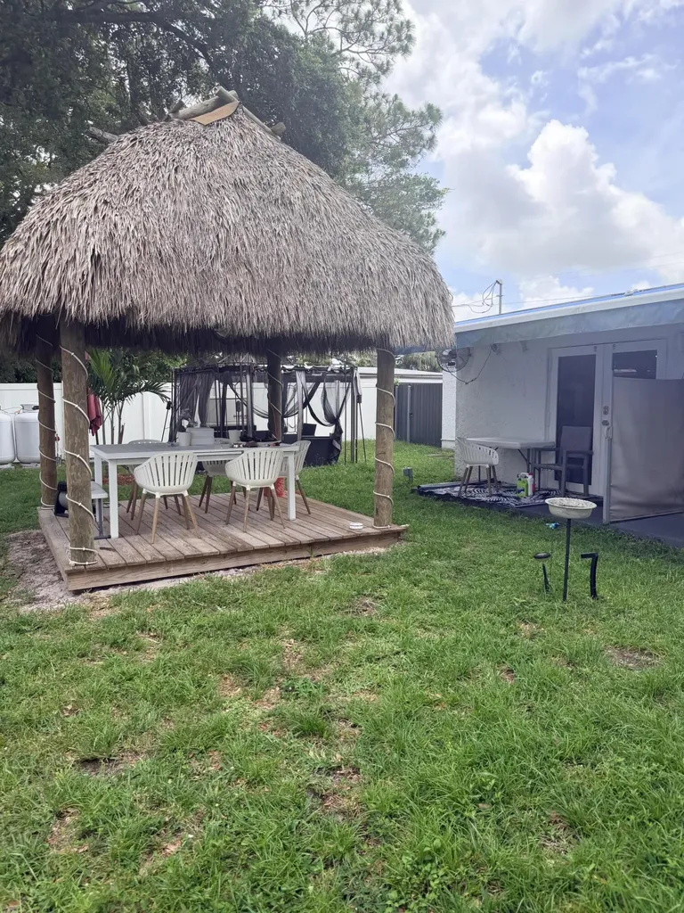 6645 Sheridan Street Hollywood FL 33024