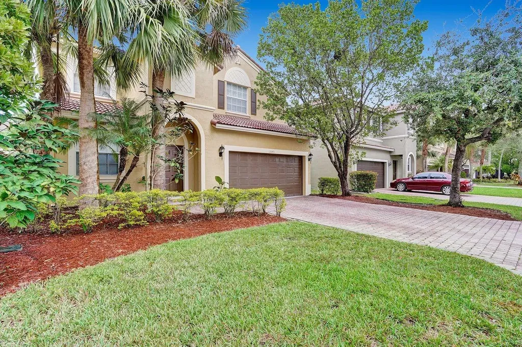 12645 NW 8th Court Coral Springs FL 33071