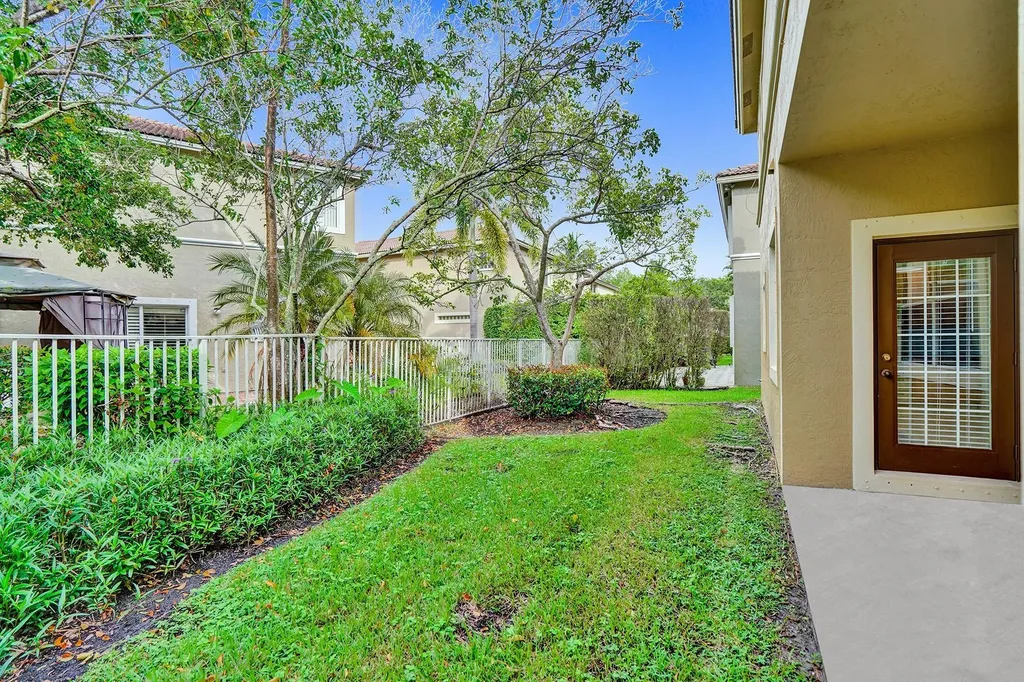 12645 NW 8th Court Coral Springs FL 33071