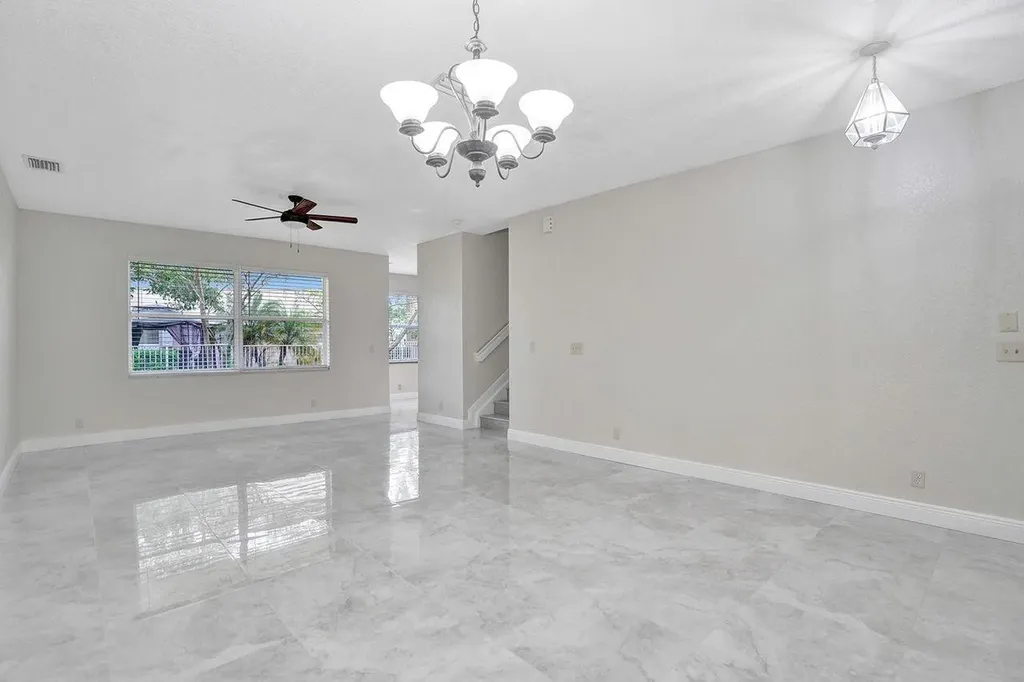 12645 NW 8th Court Coral Springs FL 33071
