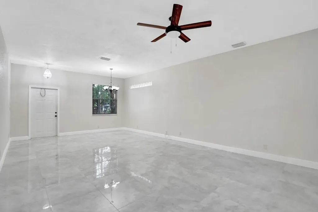 12645 NW 8th Court Coral Springs FL 33071