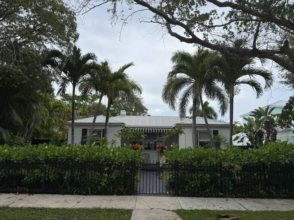 219 31st Street West Palm Beach FL 33407