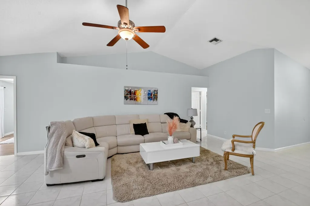 1080 Salmon Isle Greenacres FL 33413