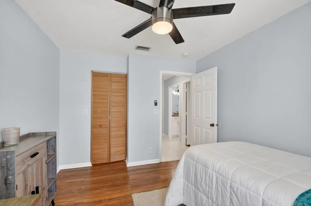 1080 Salmon Isle Greenacres FL 33413