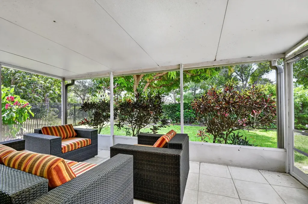 1080 Salmon Isle Greenacres FL 33413