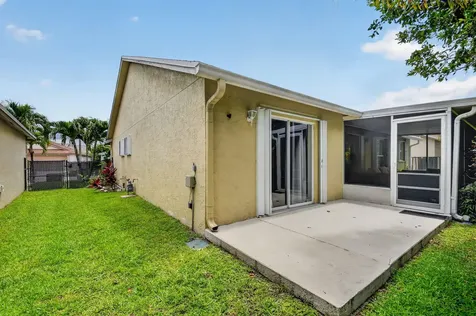 1080 Salmon Isle Greenacres FL 33413