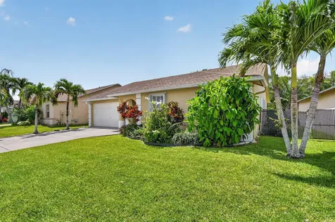 1080 Salmon Isle Greenacres FL 33413