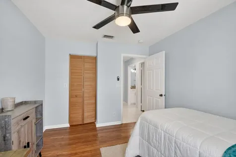 1080 Salmon Isle Greenacres FL 33413