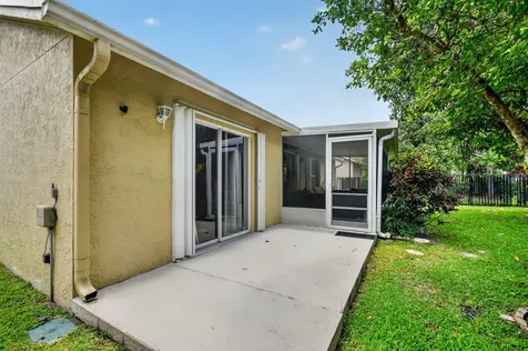 1080 Salmon Isle Greenacres FL 33413